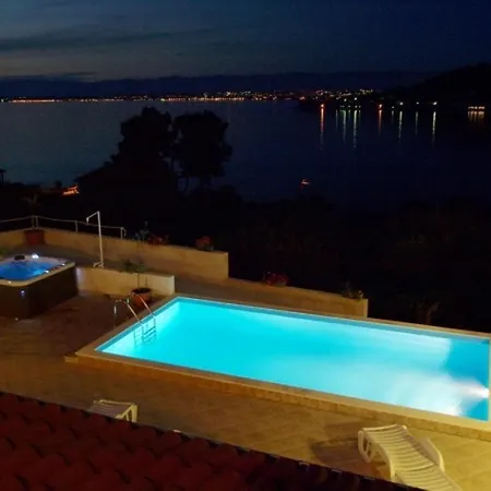 And With A Swimming Pool Kali, Ugljan - 14083 3* Kali